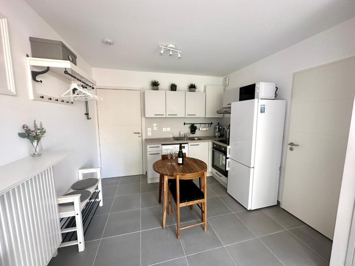 Charmant Studio A Proximite Du Port De Nizza Exterior foto