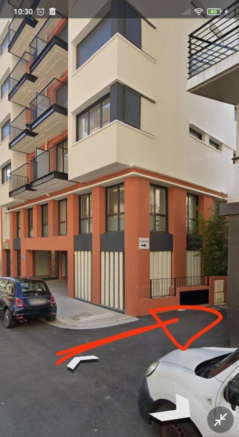 Charmant Studio A Proximite Du Port De Nizza Exterior foto